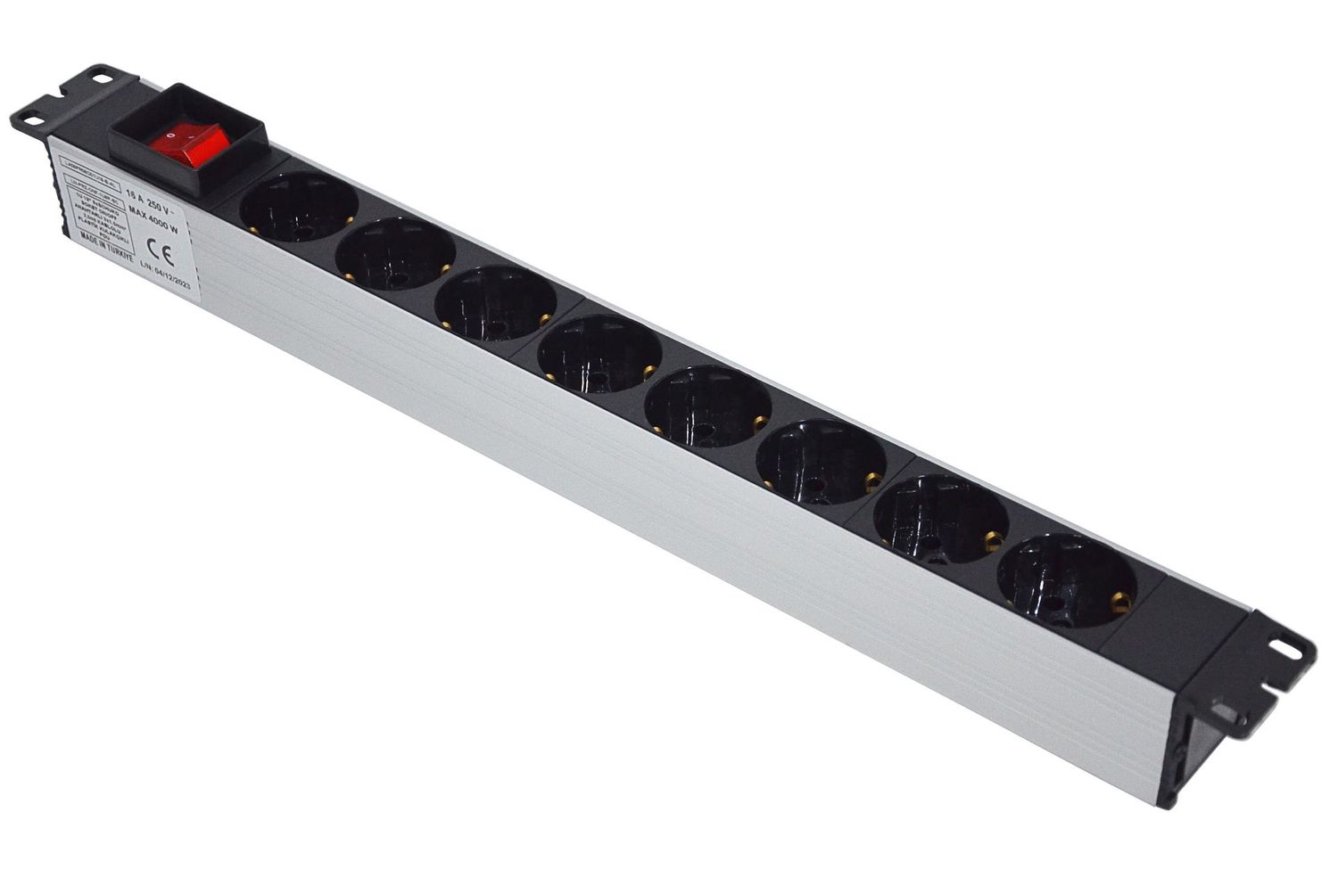 Bandeau Alimentation 19" 8P 16A Aluminium